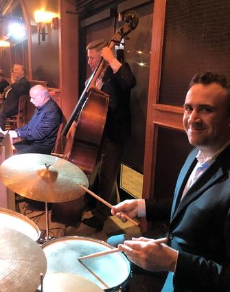 Frank Lamphere's "The" Chicago Jazz Trio. About as good as it gets! Rat Pack Jazz